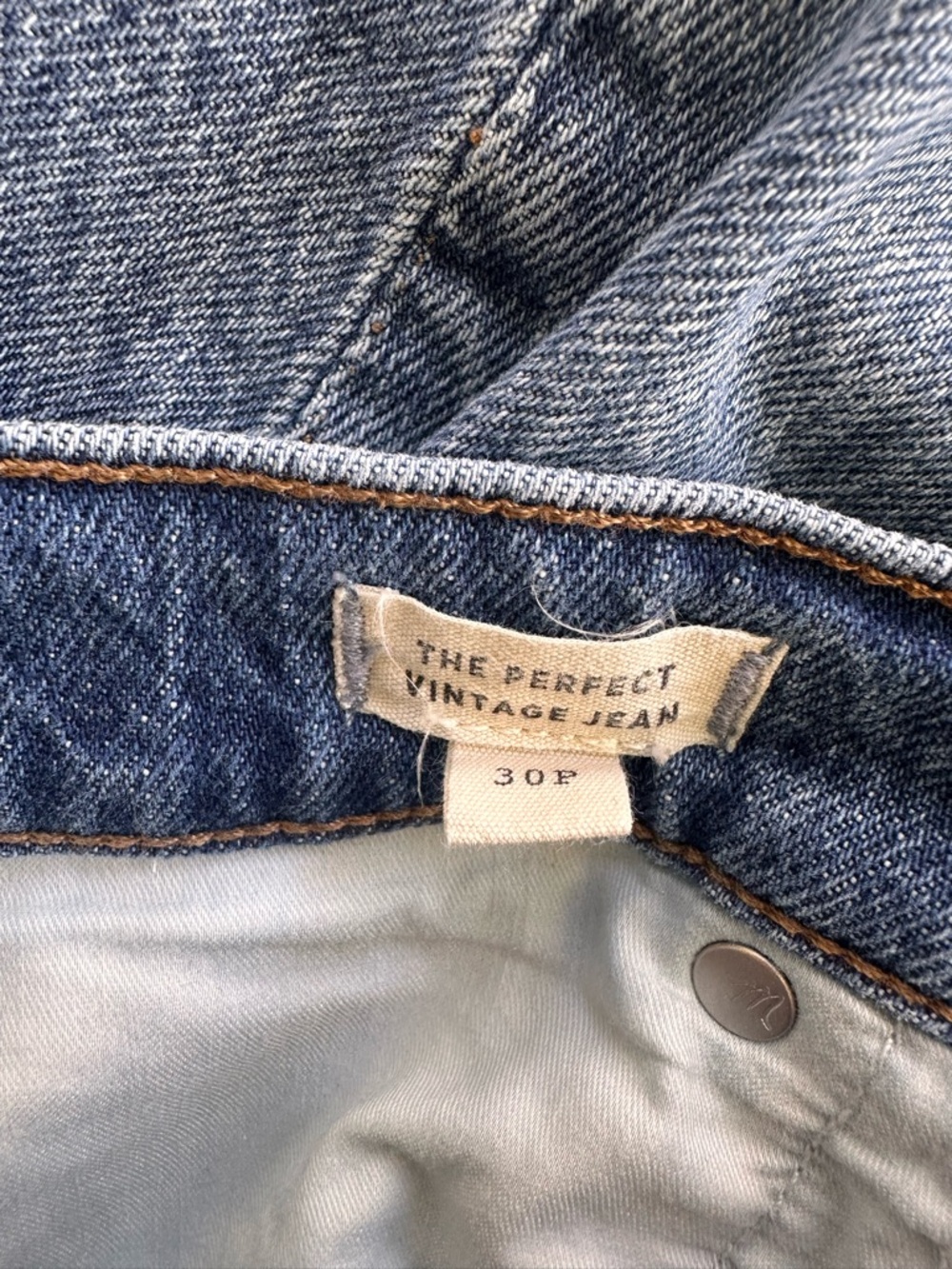 Madewell The Perfect Vintage Jean, High Rise medium wash, 30 petite - Picture 6 of 7